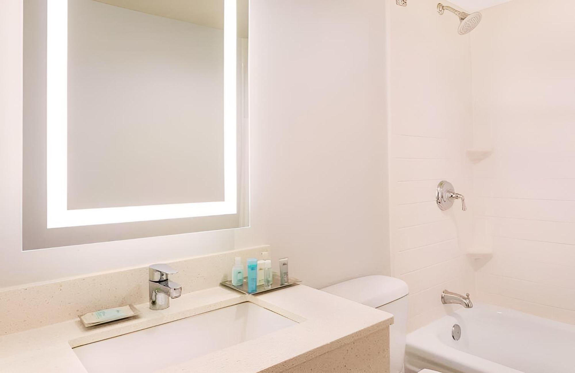 Express By Marriott 1-10 Hotel