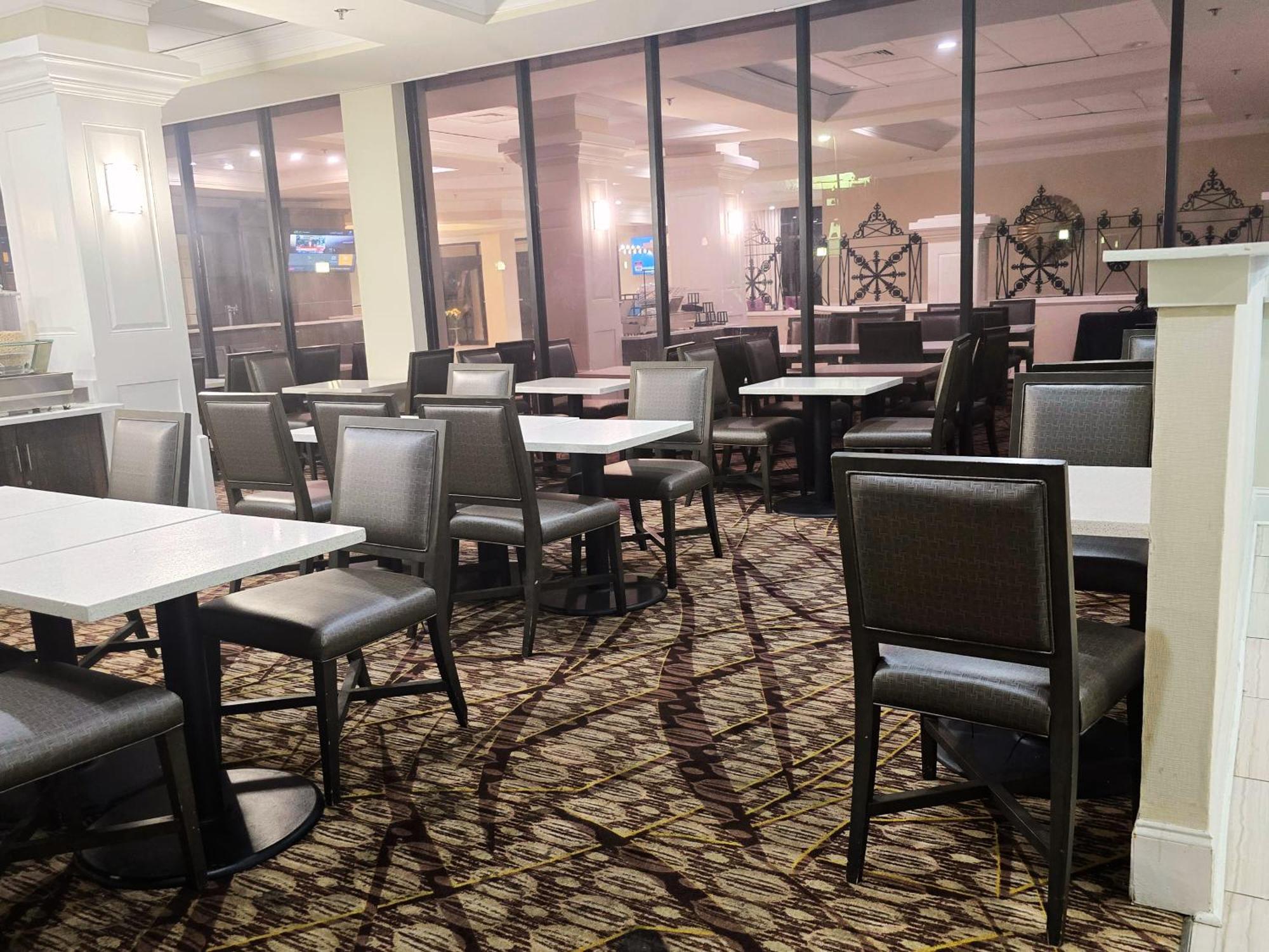 Express By Marriott 1-10 Hotel