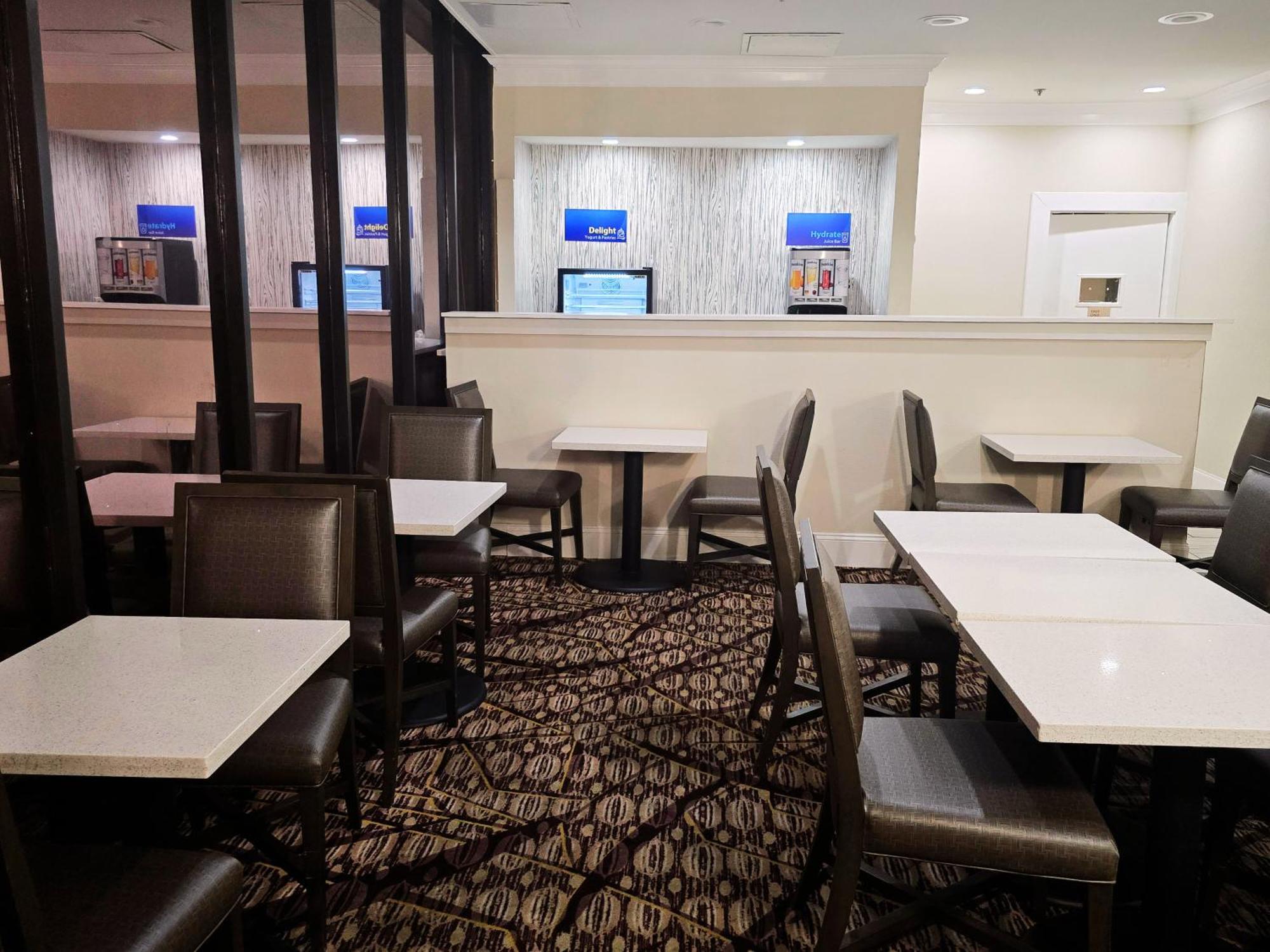 Hotel Express By Marriott 1-10